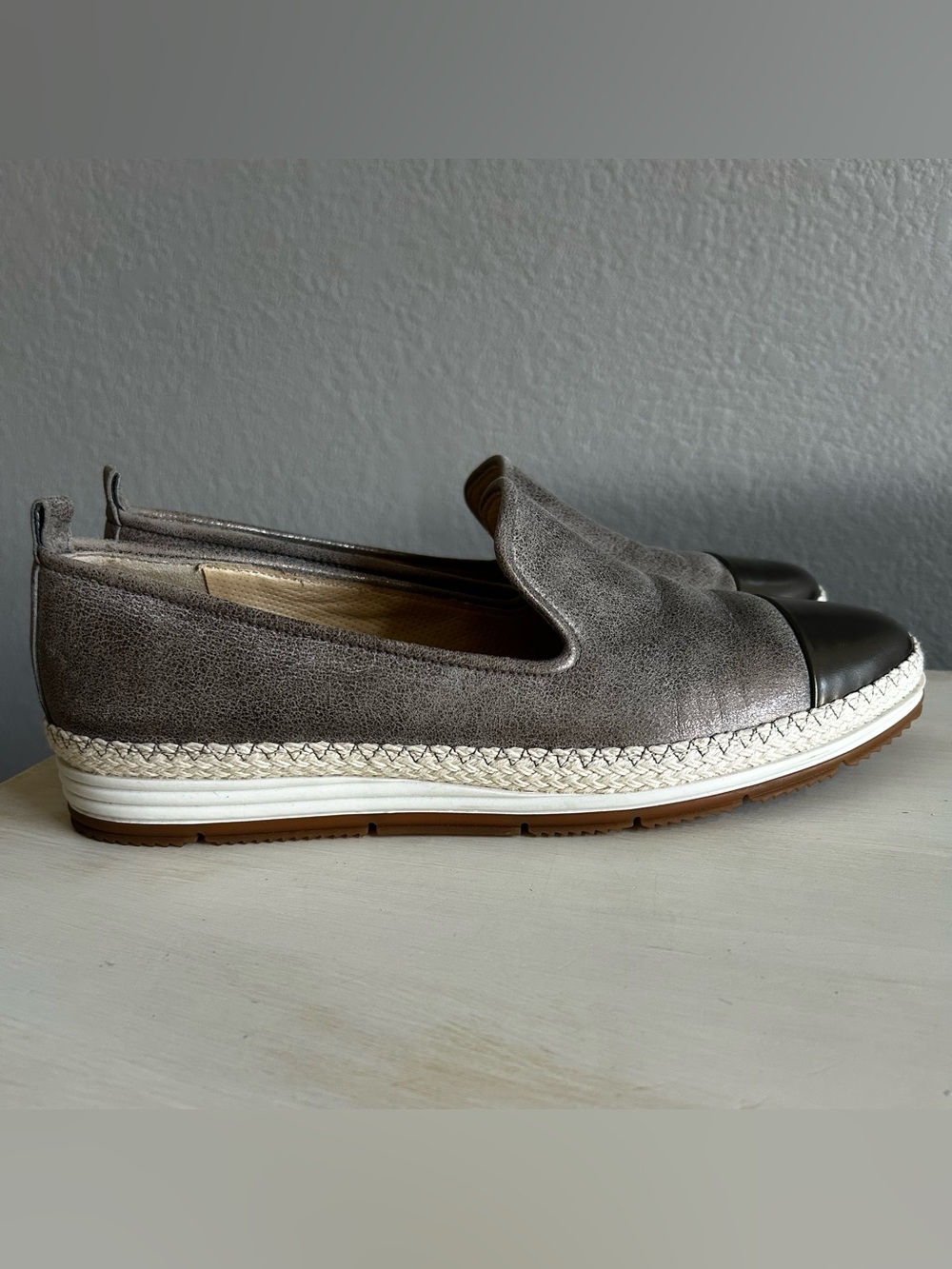 Paul Green Metallic Pewter Leather Espadrille Slip-On Shoes Women’s 7.5